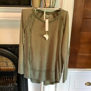 True Craft waffle knit hi lo‎ thermal. NWT